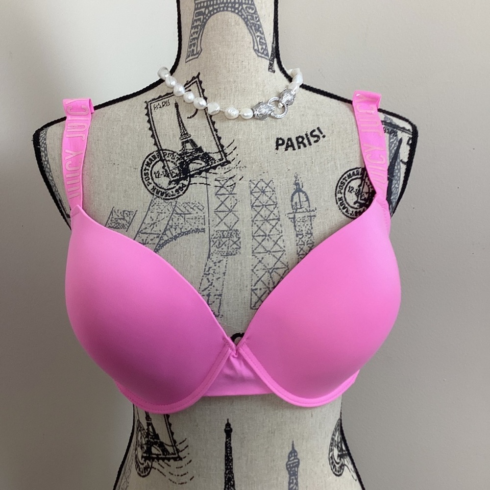 Juicy Couture Women’s Pink Bra 3 Hook & Eye Back Closure Logo Straps T-shirt Bra